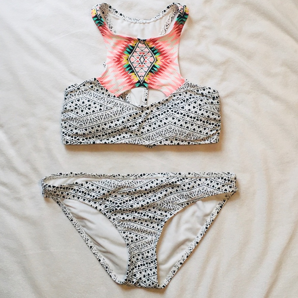 Xhilaration Women’s Swimsuit